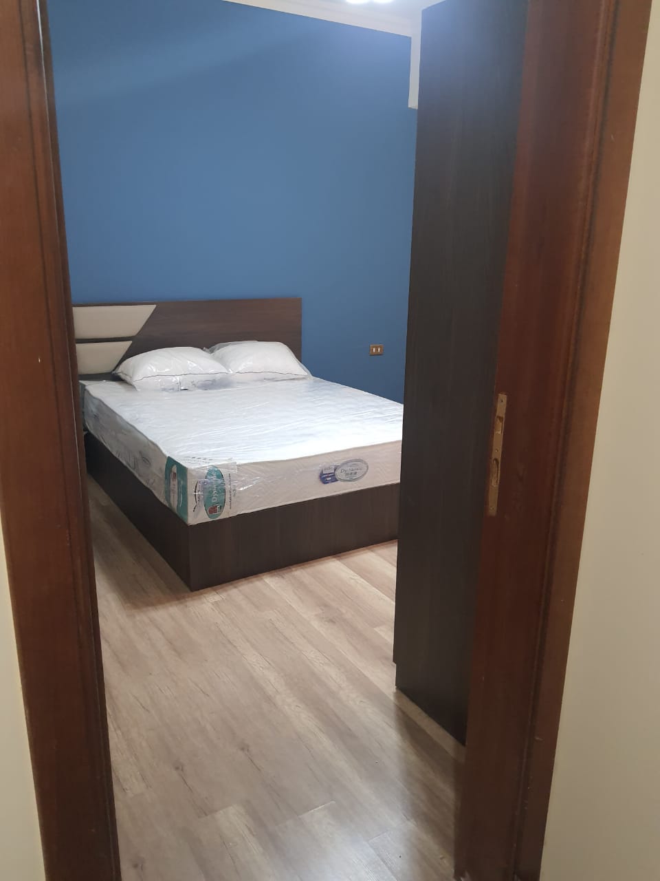 شقة مفروشة للايجار بالبنفسج عمارات التجمع الخامس القاهرة الجديدة