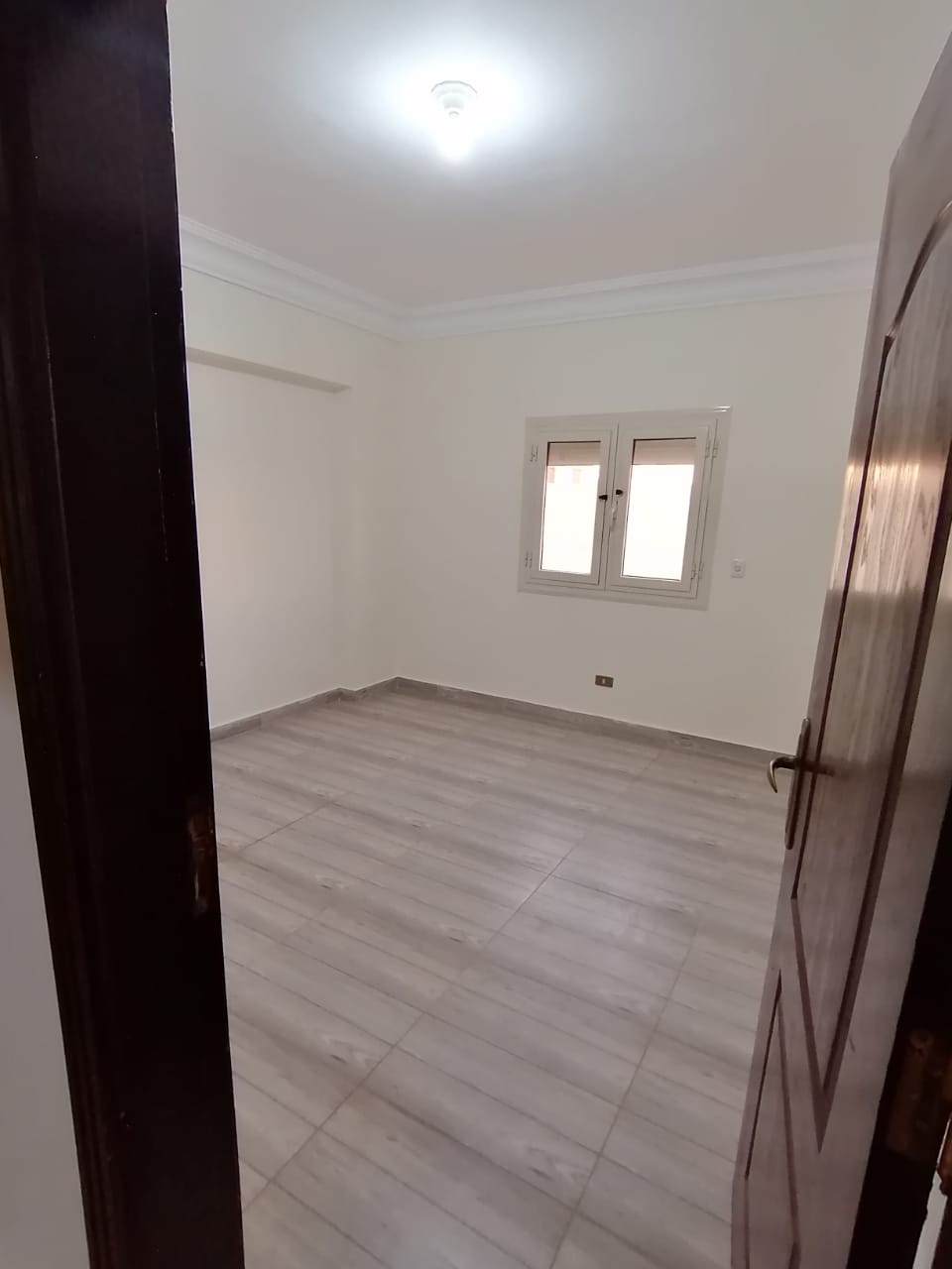 شقةللبيع بجنوب الاكاديمية التجمع الخامس القاهرة الجديدة