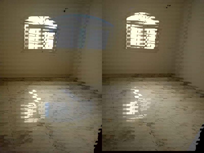 شقة للايجار بالتجمع الخامس الحى الرابع سوبر لوكس